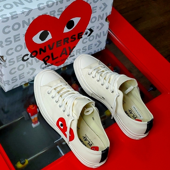COMME Des Garcons - Picture 9 of 12